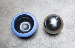 Stinger Cold Roller Massage Ball -Professional Fitness Store a4300b002bcfb71f291dac175d52df94 5d0a74f05aa76 600x391 1