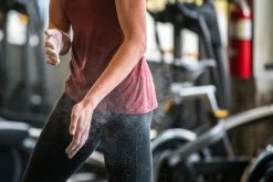 Black Diamond White Gold Loose Chalk -Professional Fitness Store a554f89dd61cabd2ff833d3468e2008a 5d0a755c355d2 600x400 1